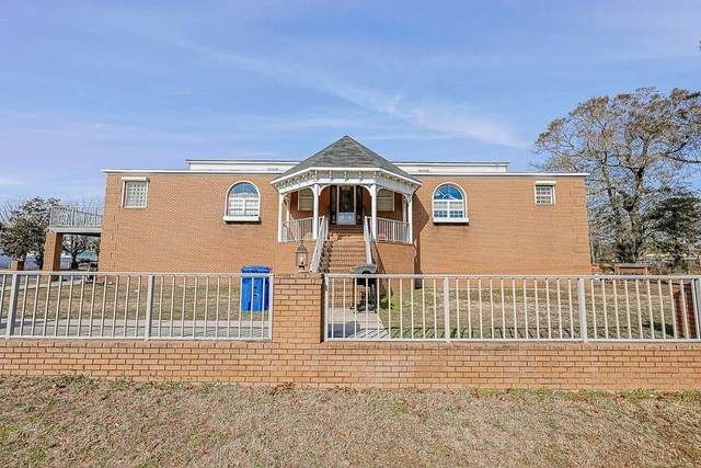 Home for Sale in Myrtle Beach,  (4bd 3ba/1hba)