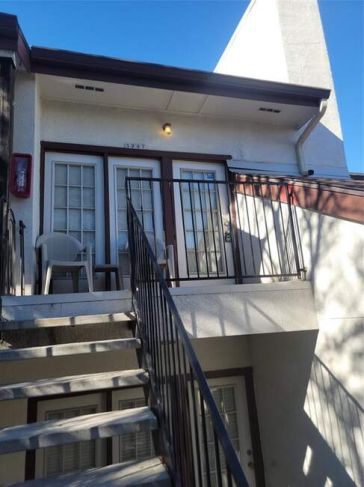 Welcome to this one bedroom condo with loft