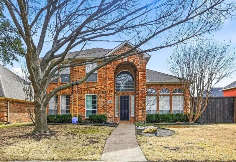 * BUYER AND BUYERS AGENT TO VERIFY ALL SCHOOLS, MEASUREMENTS,