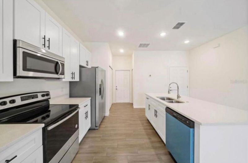 Short Sale. SHORT SALE!