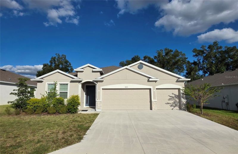 PRICE REDUCED! FOR LEASE!