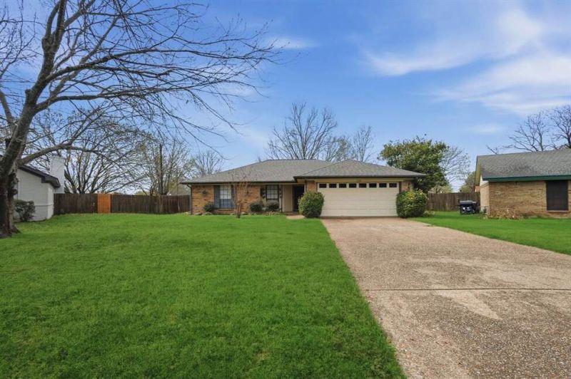 Located in the established Westhill Terrace neighborhood of Cleburne,