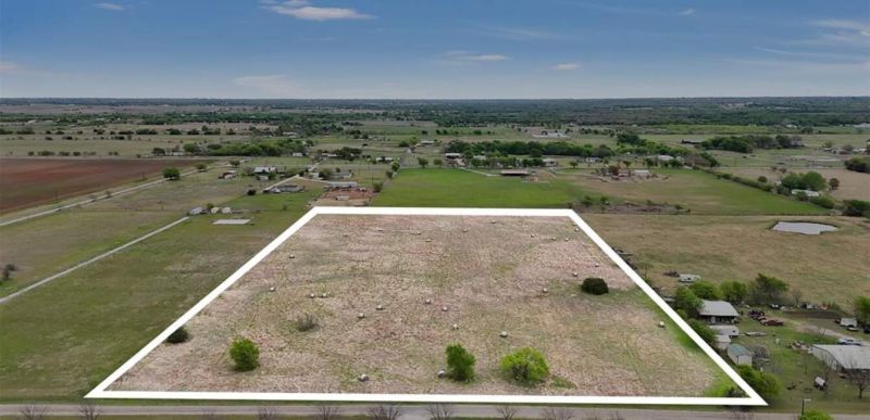 Discover the opportunity to own 10 acres of Texas land at 6123 Hill Court