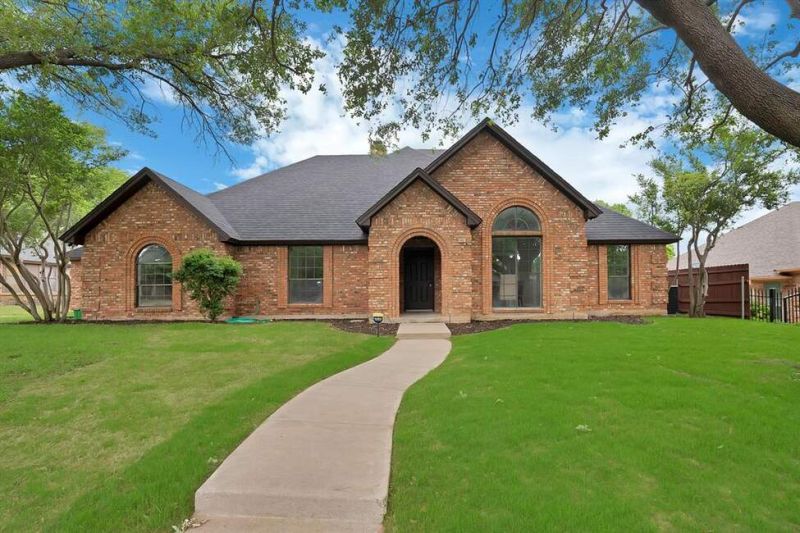 Are you looking for a great house, ready to move in,