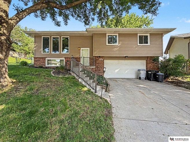 Pending. Welcome home to this 3-bedroom, 2-bath home
