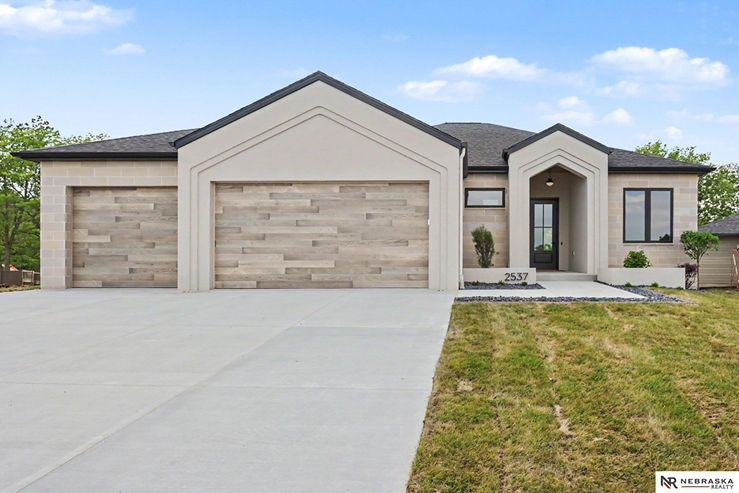 Experience the difference of Simply Home Builders