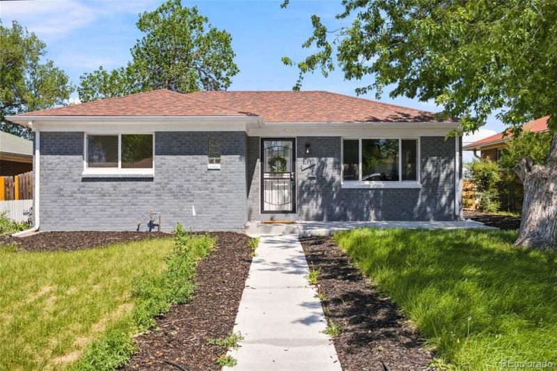 Fully renovated and move-in ready in Denver’s North Park Hill,