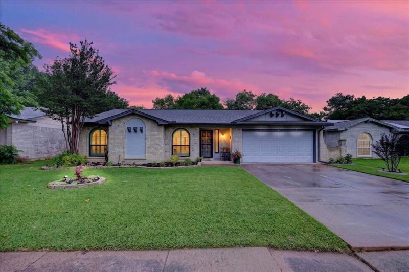 *Ask about the preferred lender incentive. Buyers who finance through the seller’s preferred