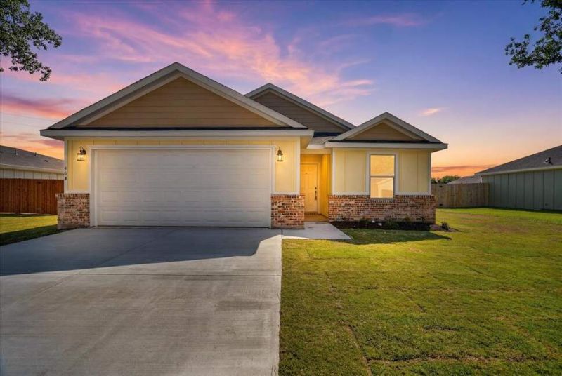 Own a gorgeous new construction home